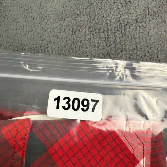 Orvis Shirt Mens M Red Grid Plaid Short Sleeve Tech UPF 20+ Quick Dry Fishing - Picture 11 of 11